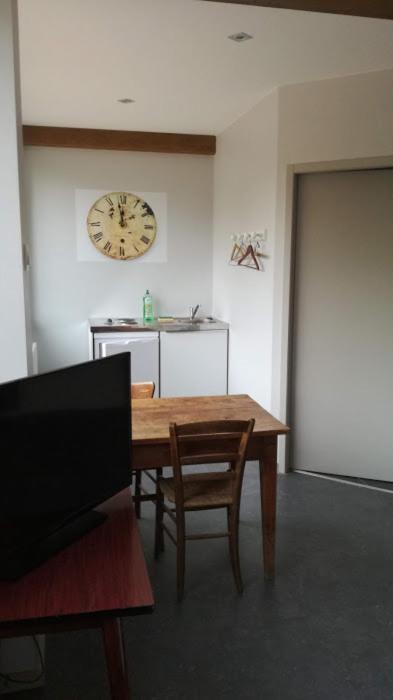 Gorrevod ル ジャルダン デュ ラ レスーズ Bed & Breakfast エクステリア 写真