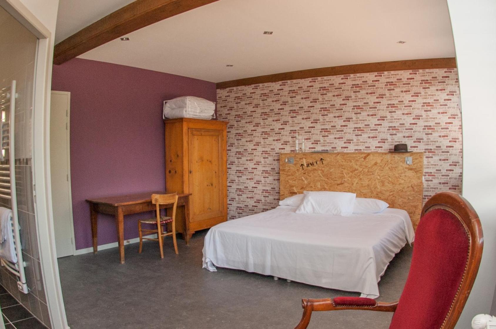 Gorrevod ル ジャルダン デュ ラ レスーズ Bed & Breakfast エクステリア 写真